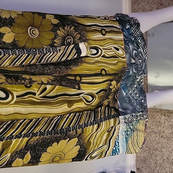 Kariza Olive Floral Wrap Interchangeable Cover-up Festival Skirt - Picture 5 of 12